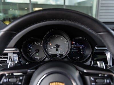 2022 Porsche Macan S