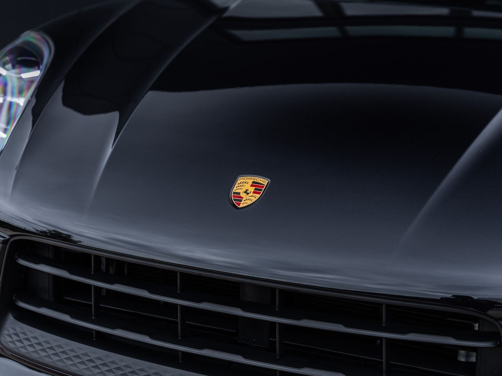 2022 Porsche Macan S