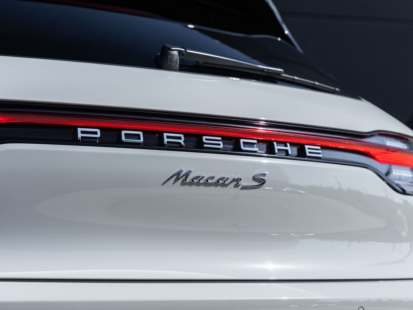 2024 Porsche Macan Macan S