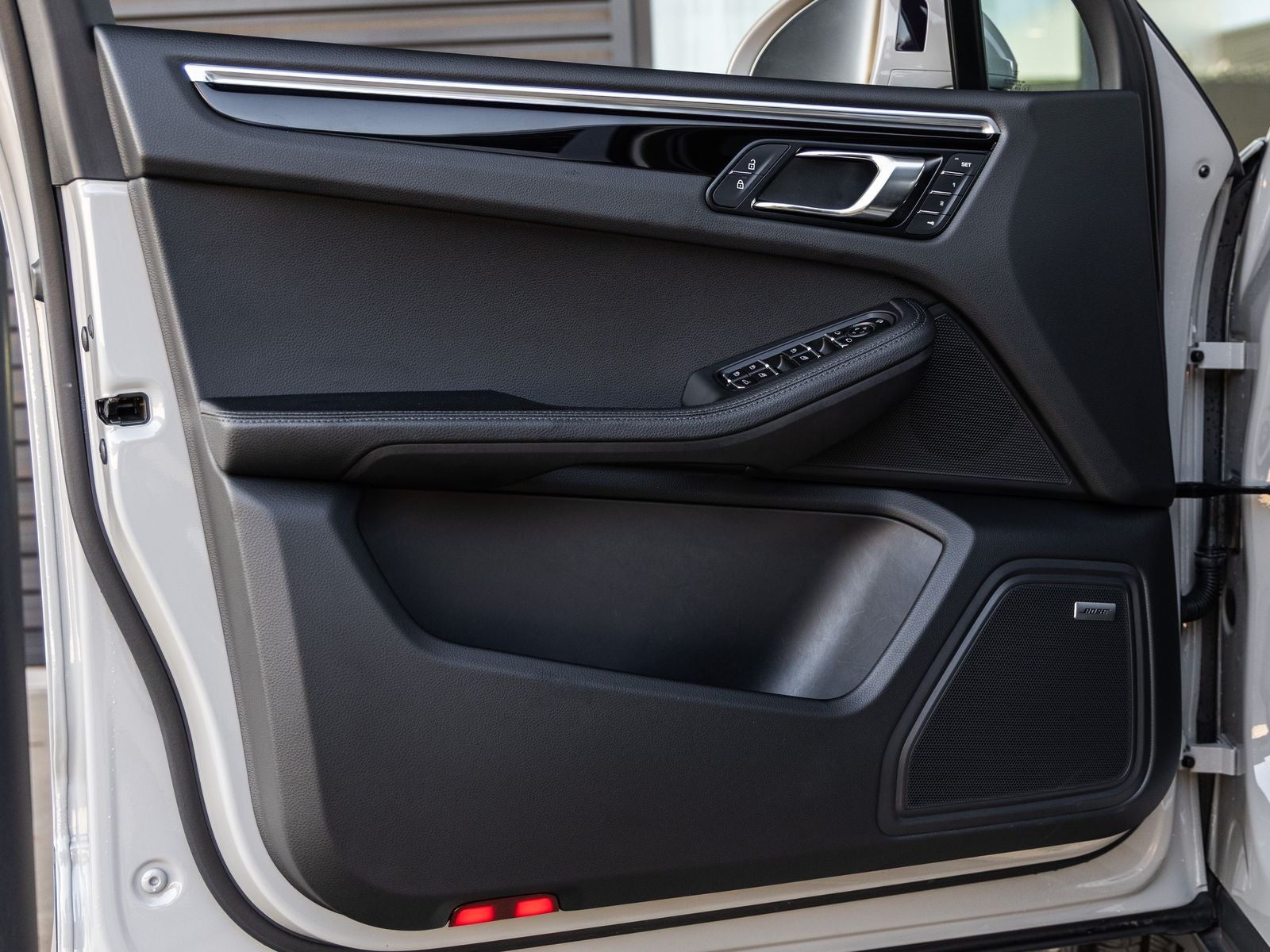 2024 Porsche Macan Macan S