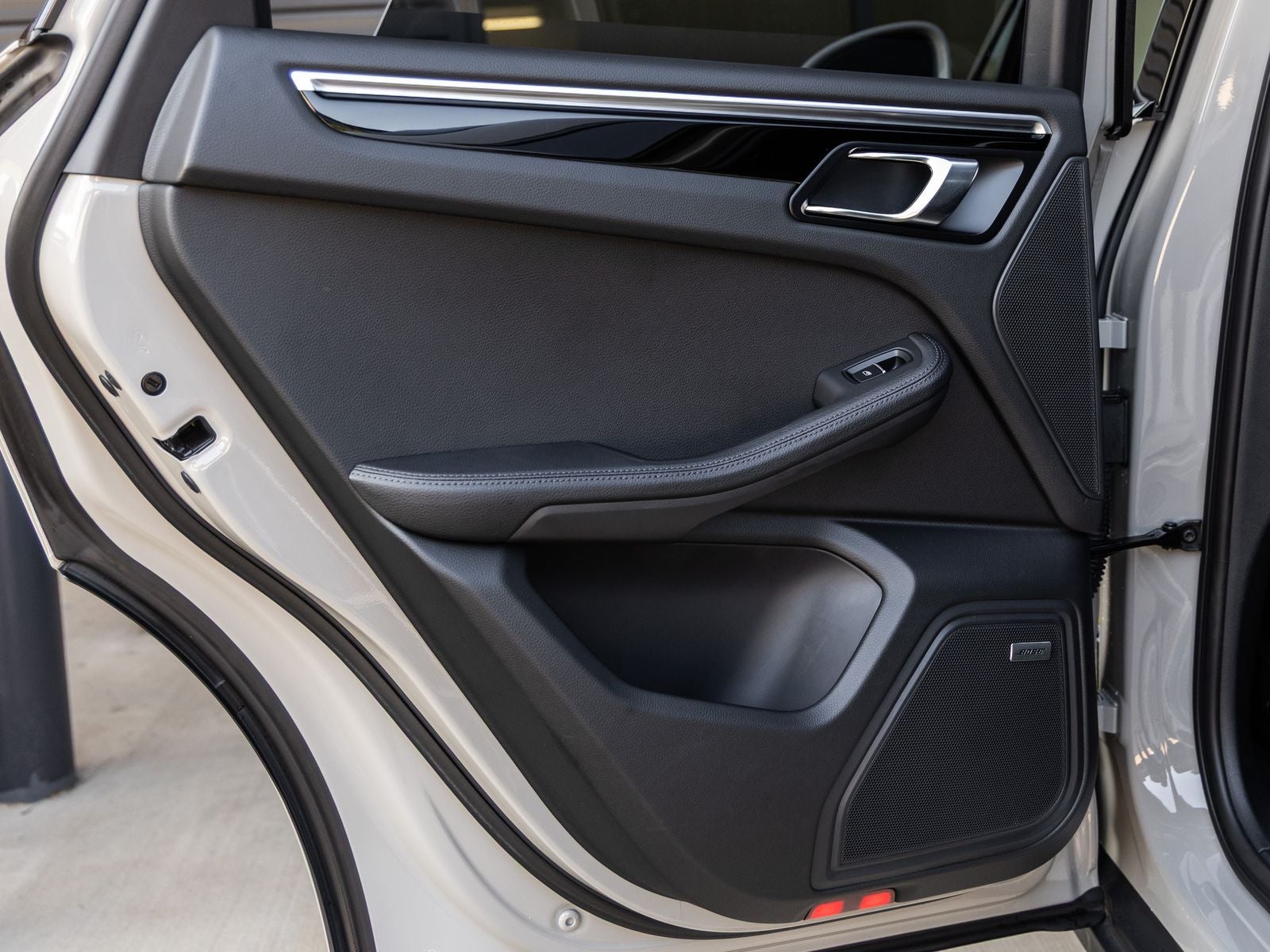 2024 Porsche Macan Macan S