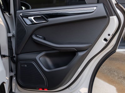 2024 Porsche Macan Macan S