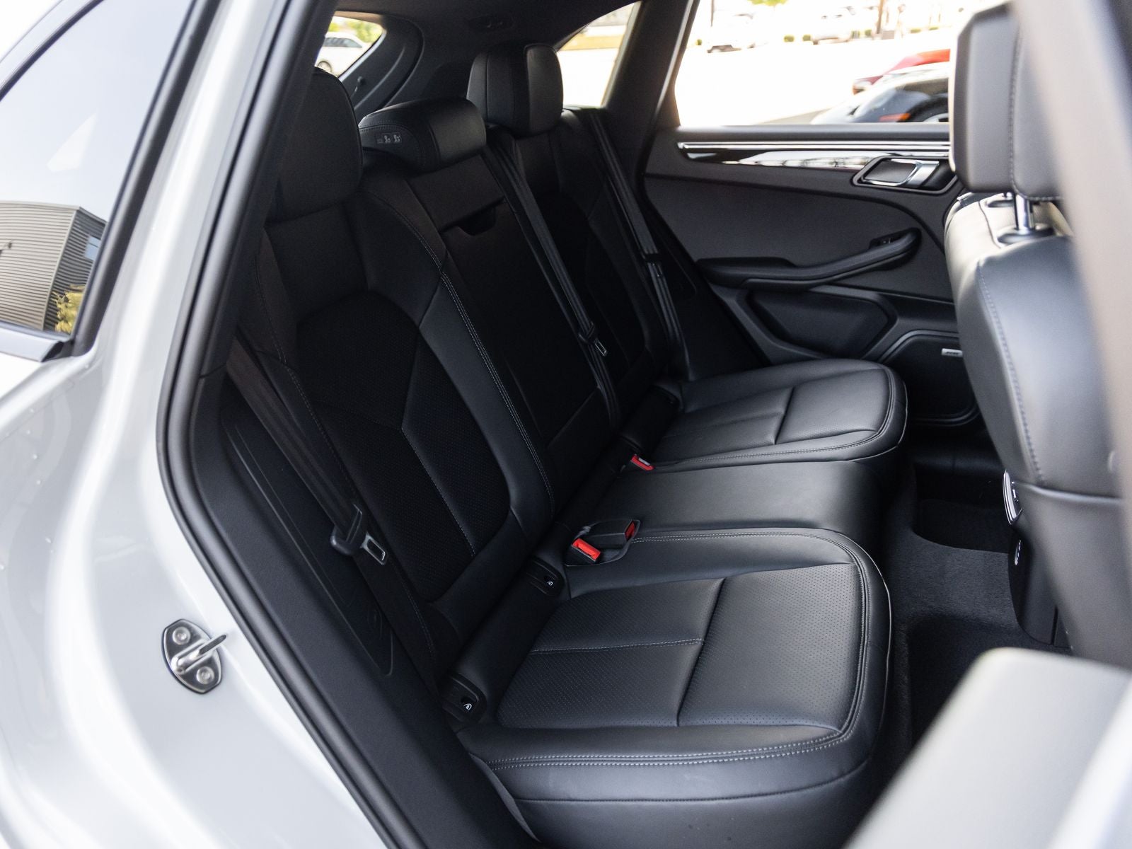 2024 Porsche Macan Macan S