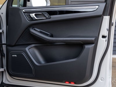 2024 Porsche Macan Macan S
