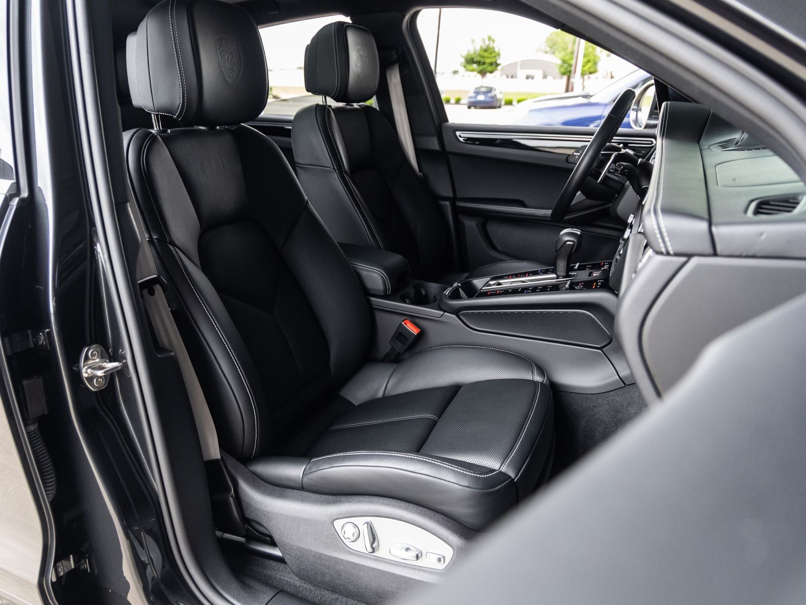 2024 Porsche Macan S