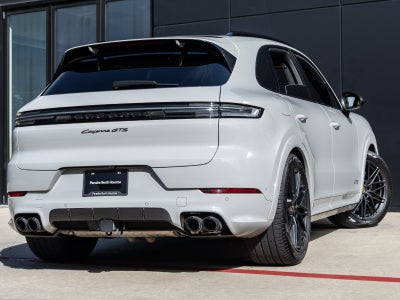 2025 Porsche Cayenne Cayenne GTS