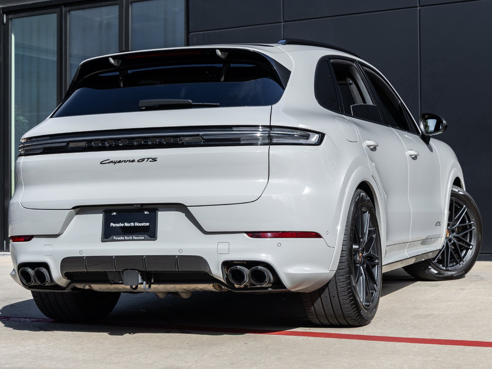 2025 Porsche Cayenne Cayenne GTS