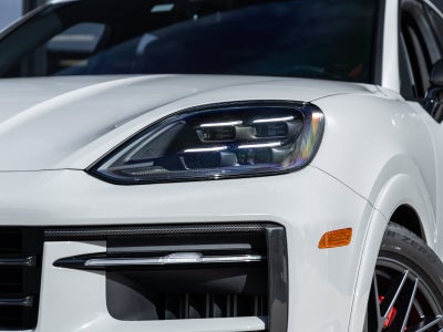 2025 Porsche Cayenne Cayenne GTS