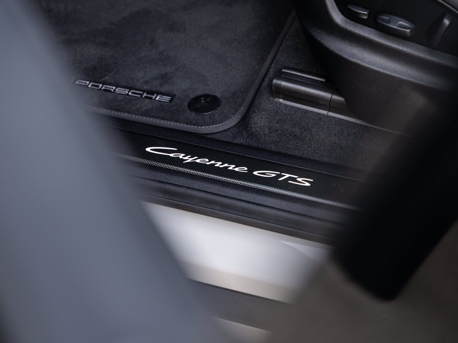2025 Porsche Cayenne Cayenne GTS