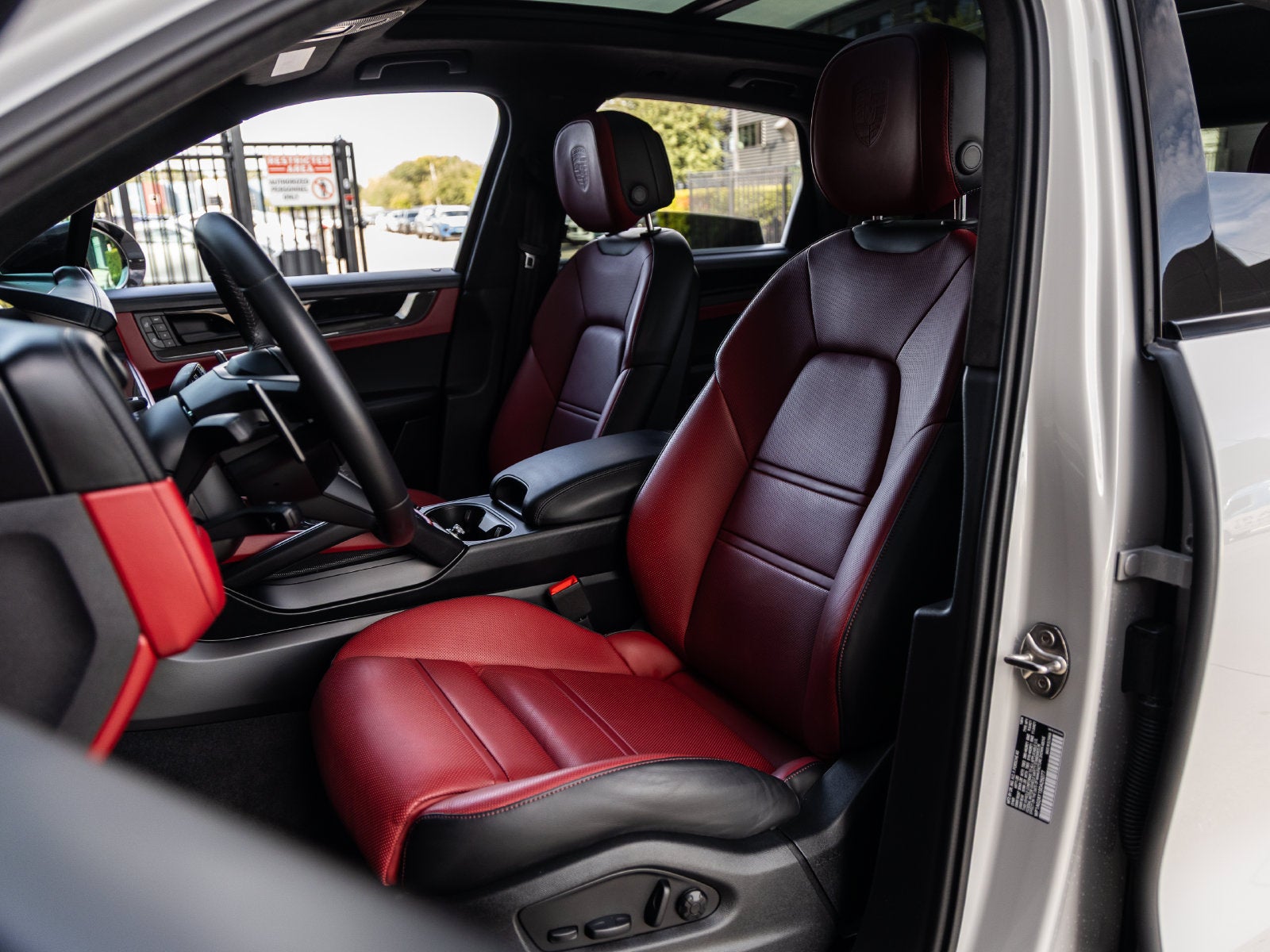 2025 Porsche Cayenne Cayenne GTS