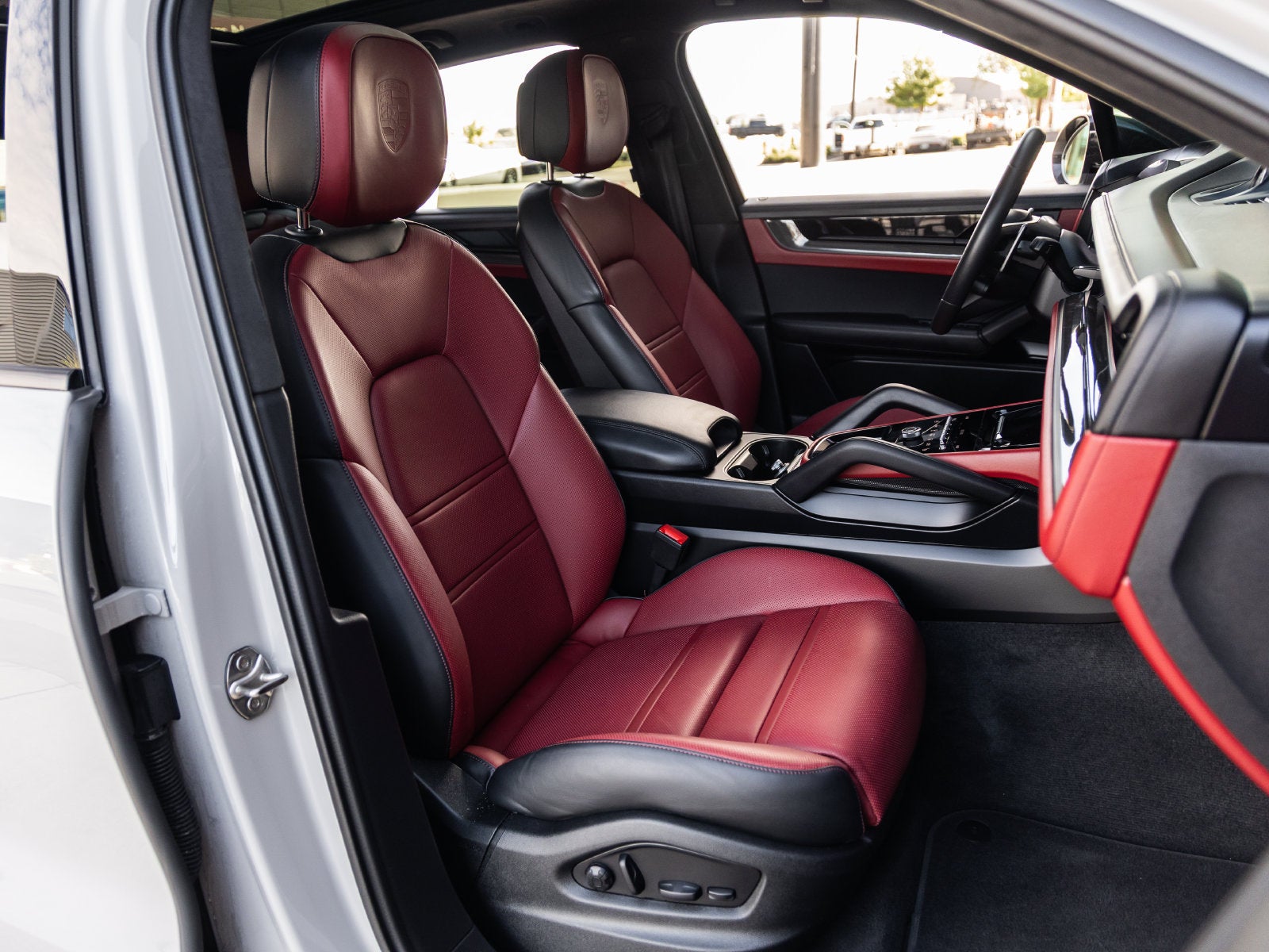 2025 Porsche Cayenne Cayenne GTS