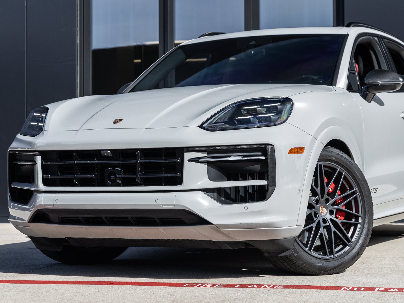 2025 Porsche Cayenne Cayenne GTS