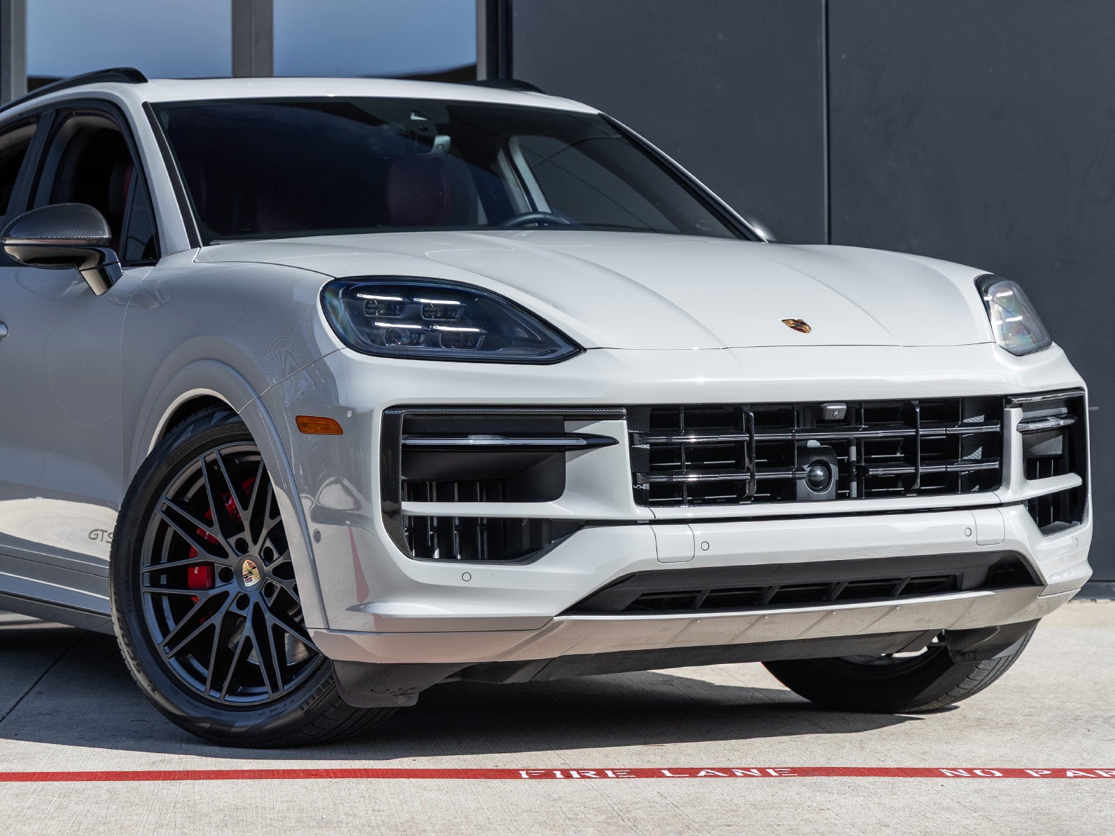 2025 Porsche Cayenne Cayenne GTS