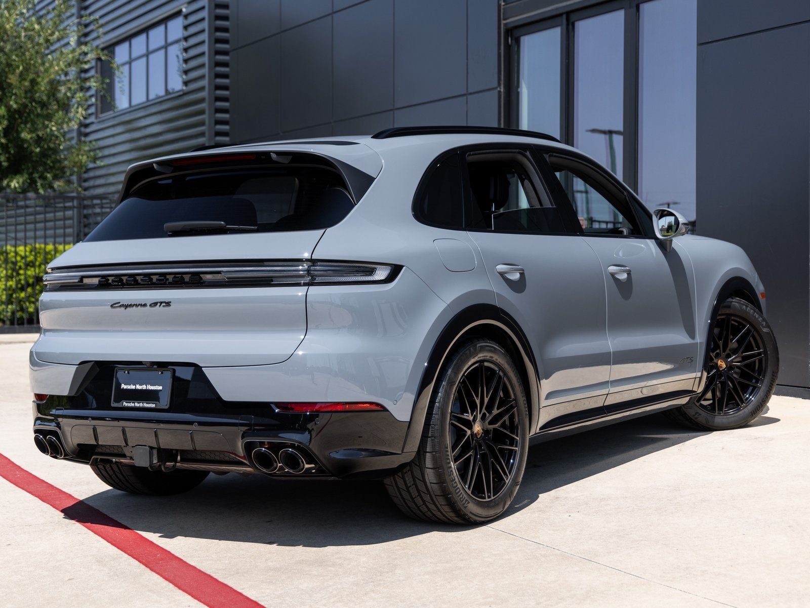 2026 Porsche Cayenne Cayenne GTS