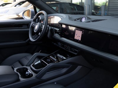 2026 Porsche Cayenne Cayenne GTS