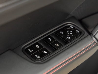 2026 Porsche Cayenne Cayenne GTS