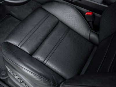 2025 Porsche Cayenne GTS