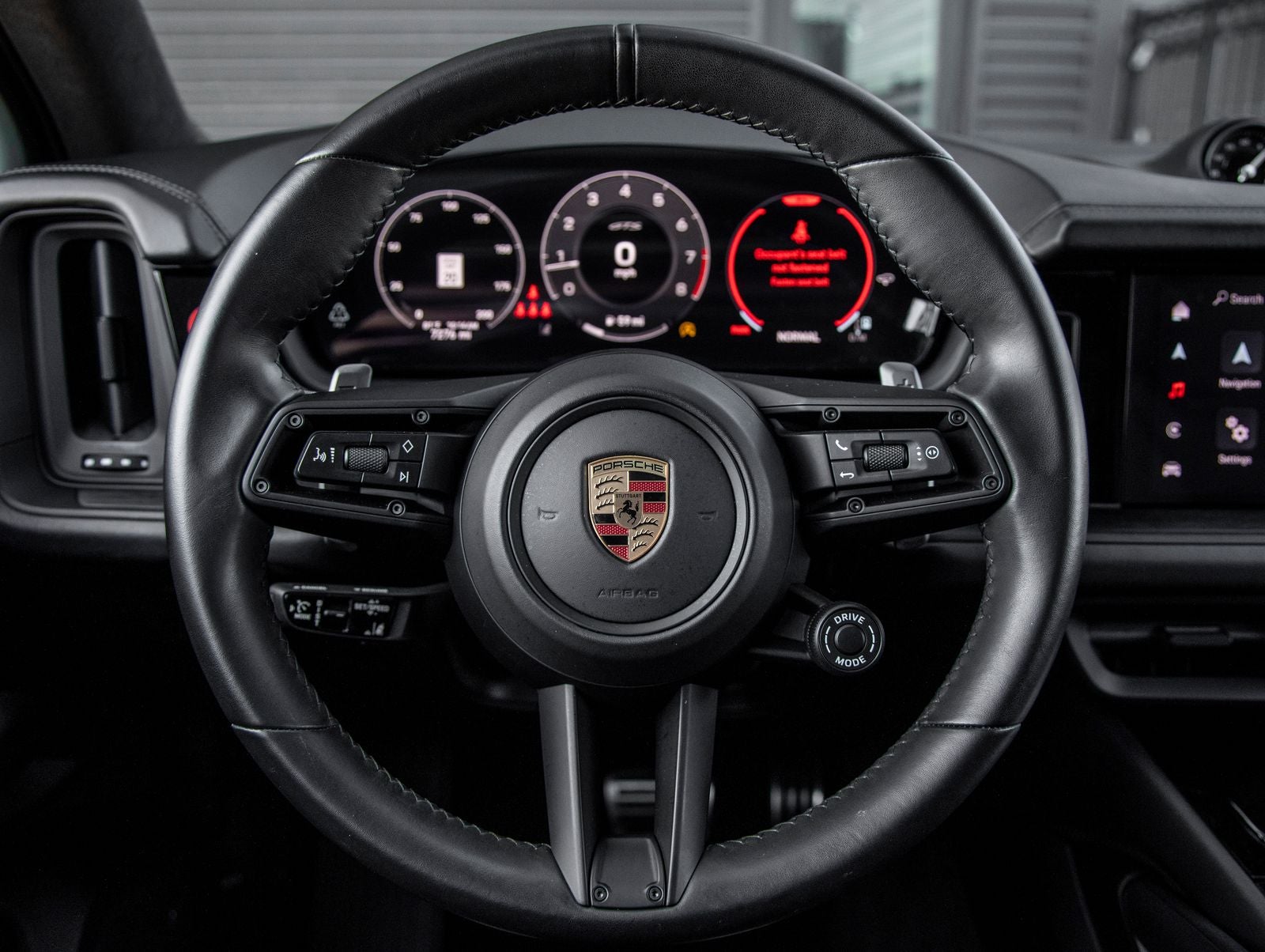 2025 Porsche Cayenne GTS