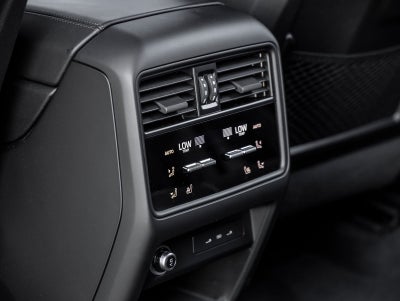 2025 Porsche Cayenne GTS
