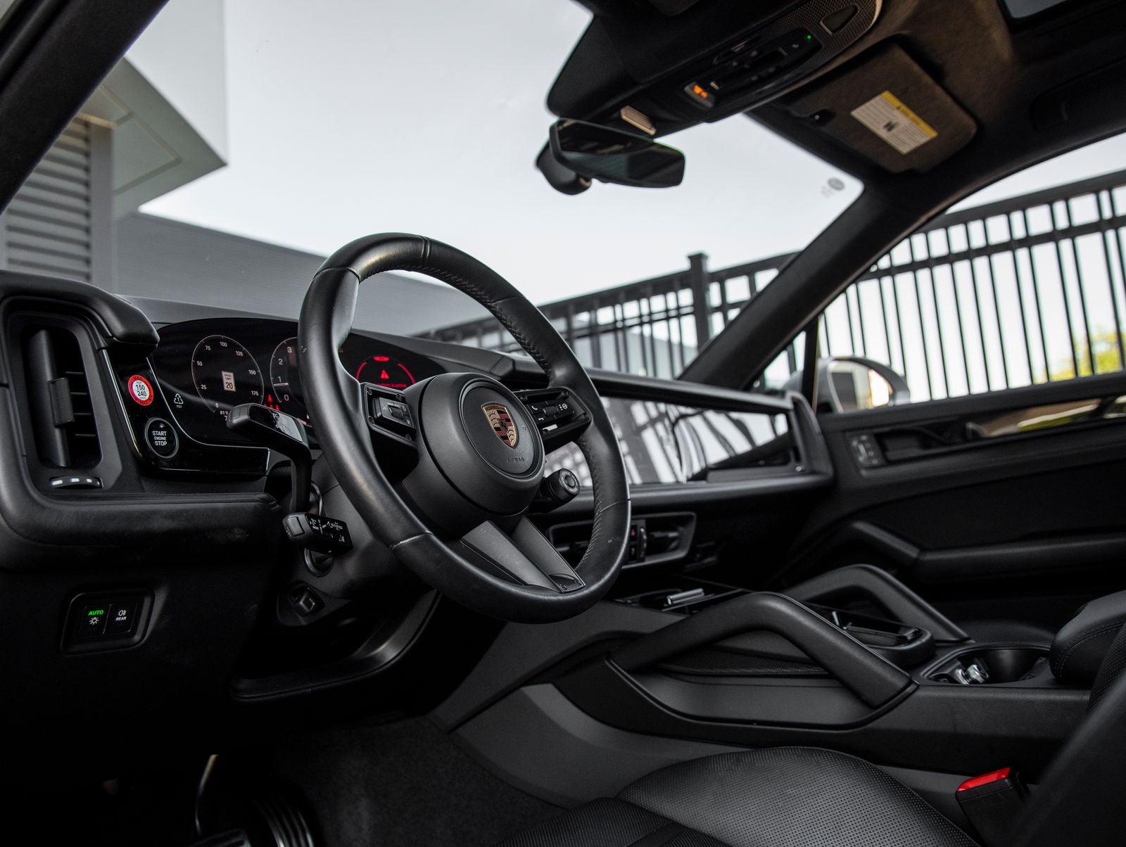 2025 Porsche Cayenne GTS