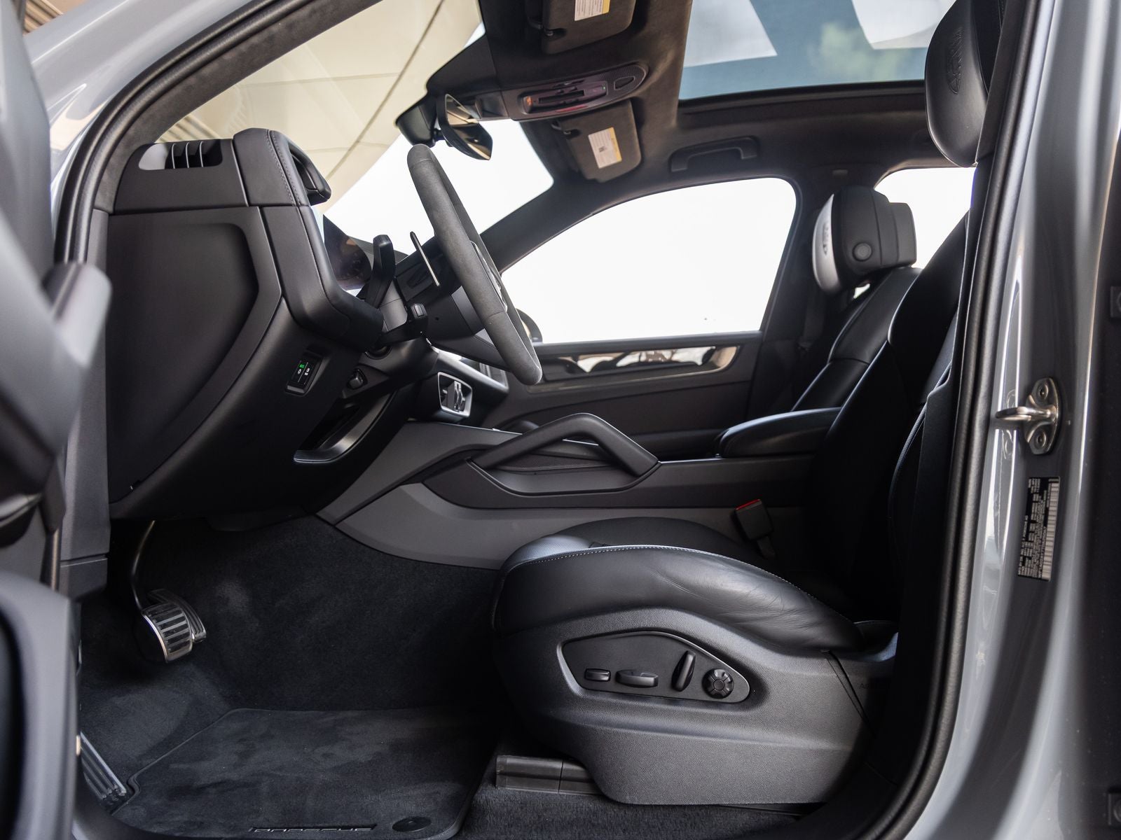 2026 Porsche Cayenne Cayenne GTS