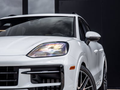 2026 Porsche Cayenne Cayenne GTS