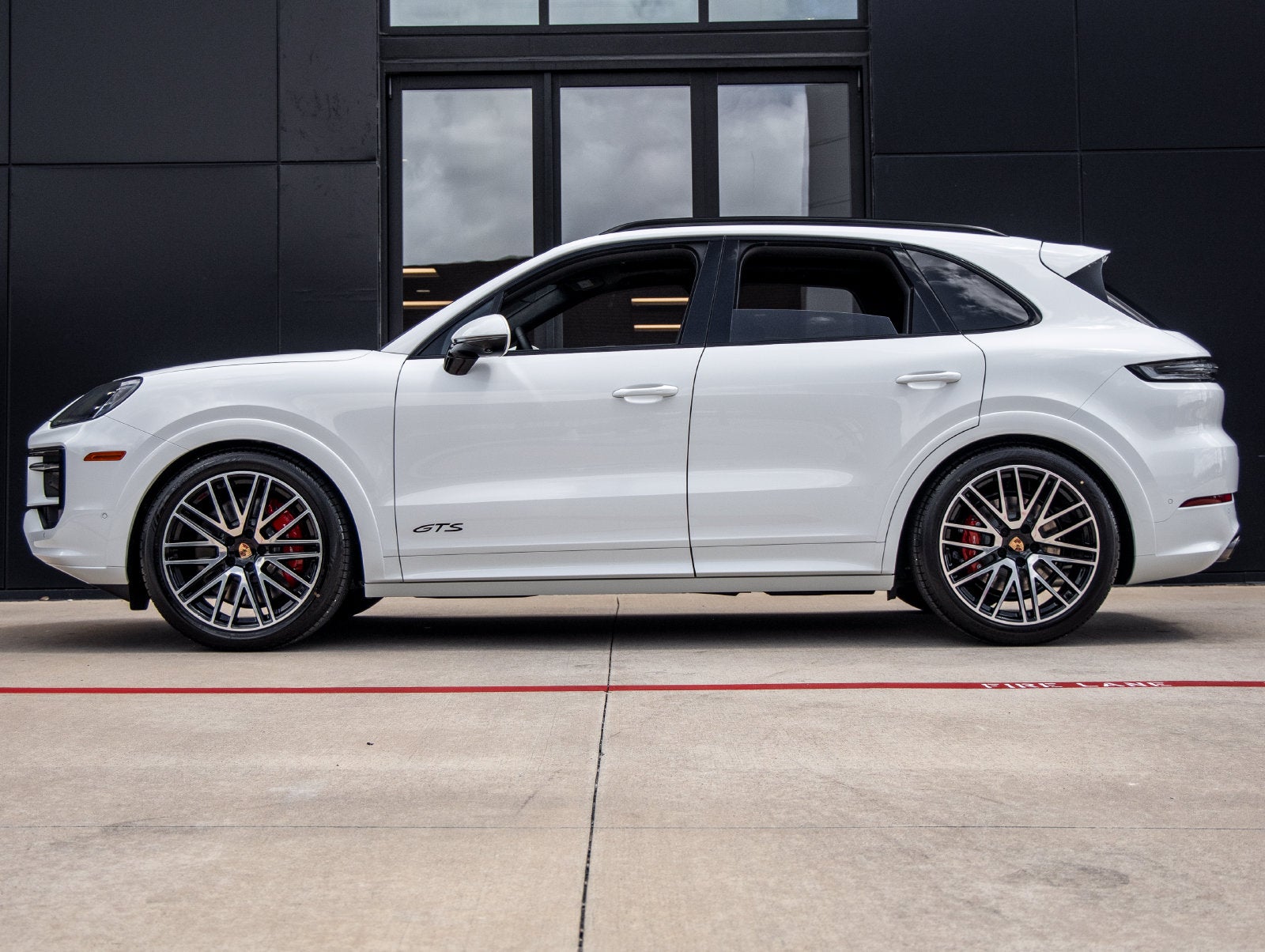 2026 Porsche Cayenne Cayenne GTS