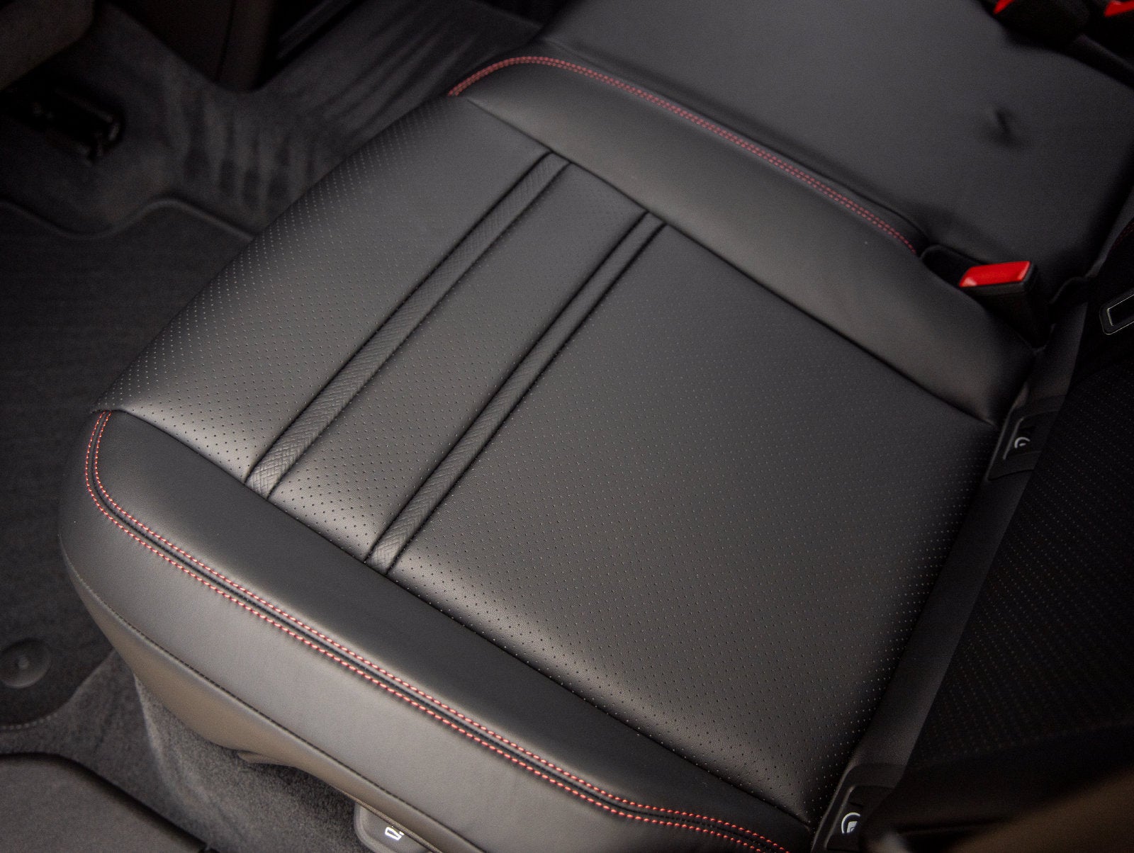 2026 Porsche Cayenne Cayenne GTS