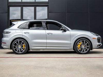 2021 Porsche Cayenne Cayenne GTS (MY21)
