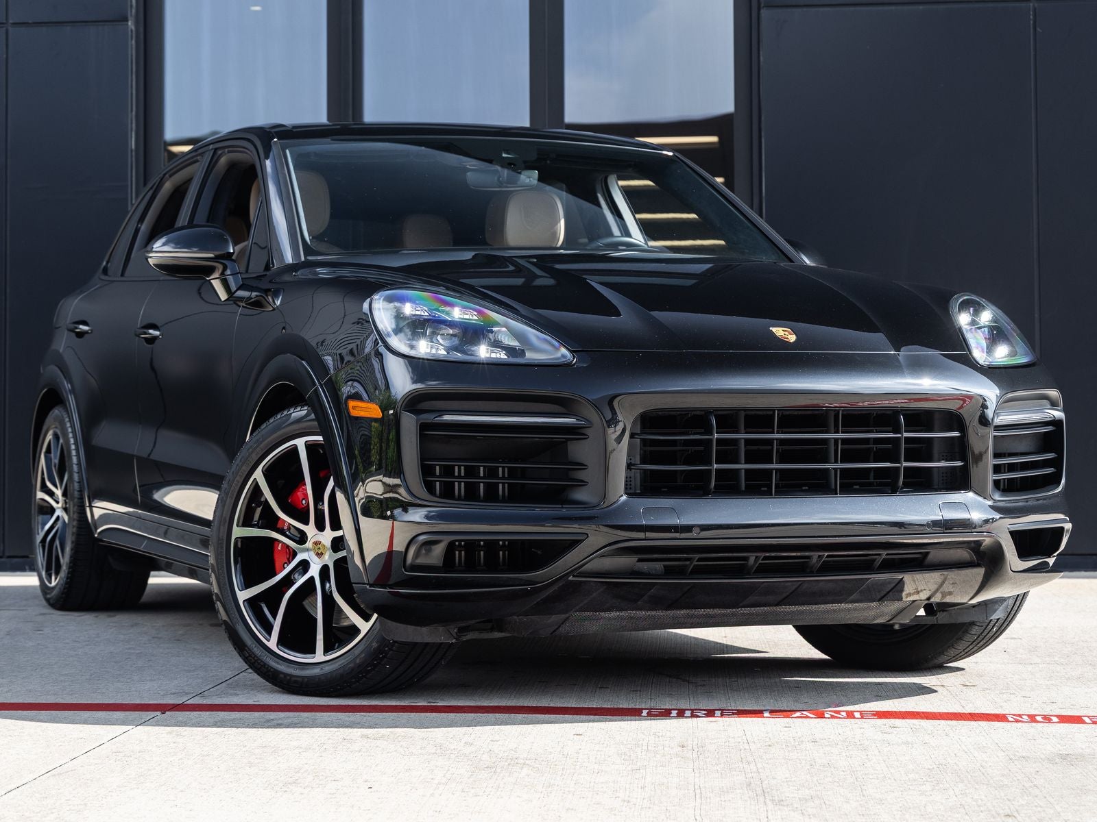 2023 Porsche Cayenne Cayenne GTS (MY23)