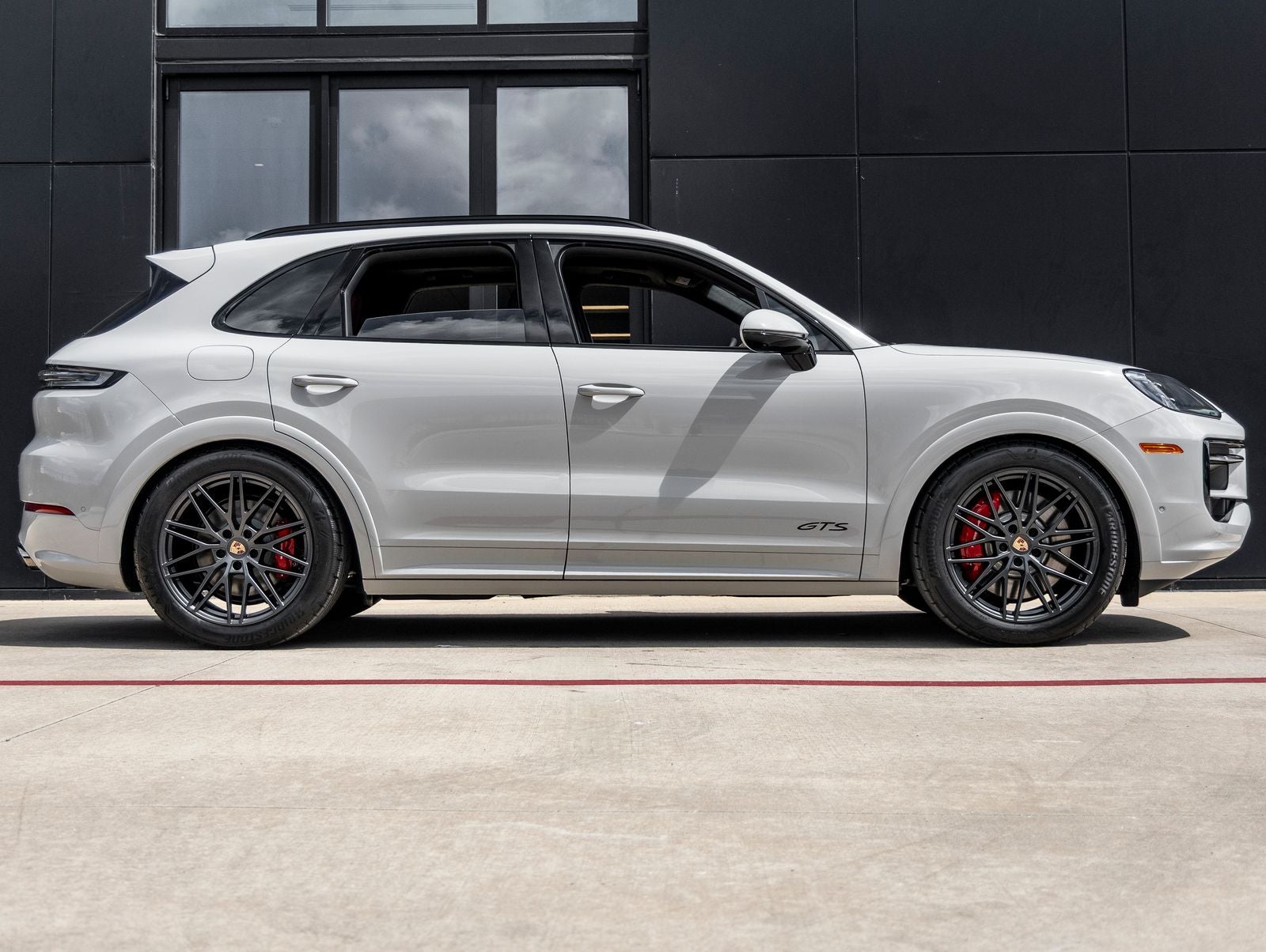 2025 Porsche Cayenne Cayenne GTS