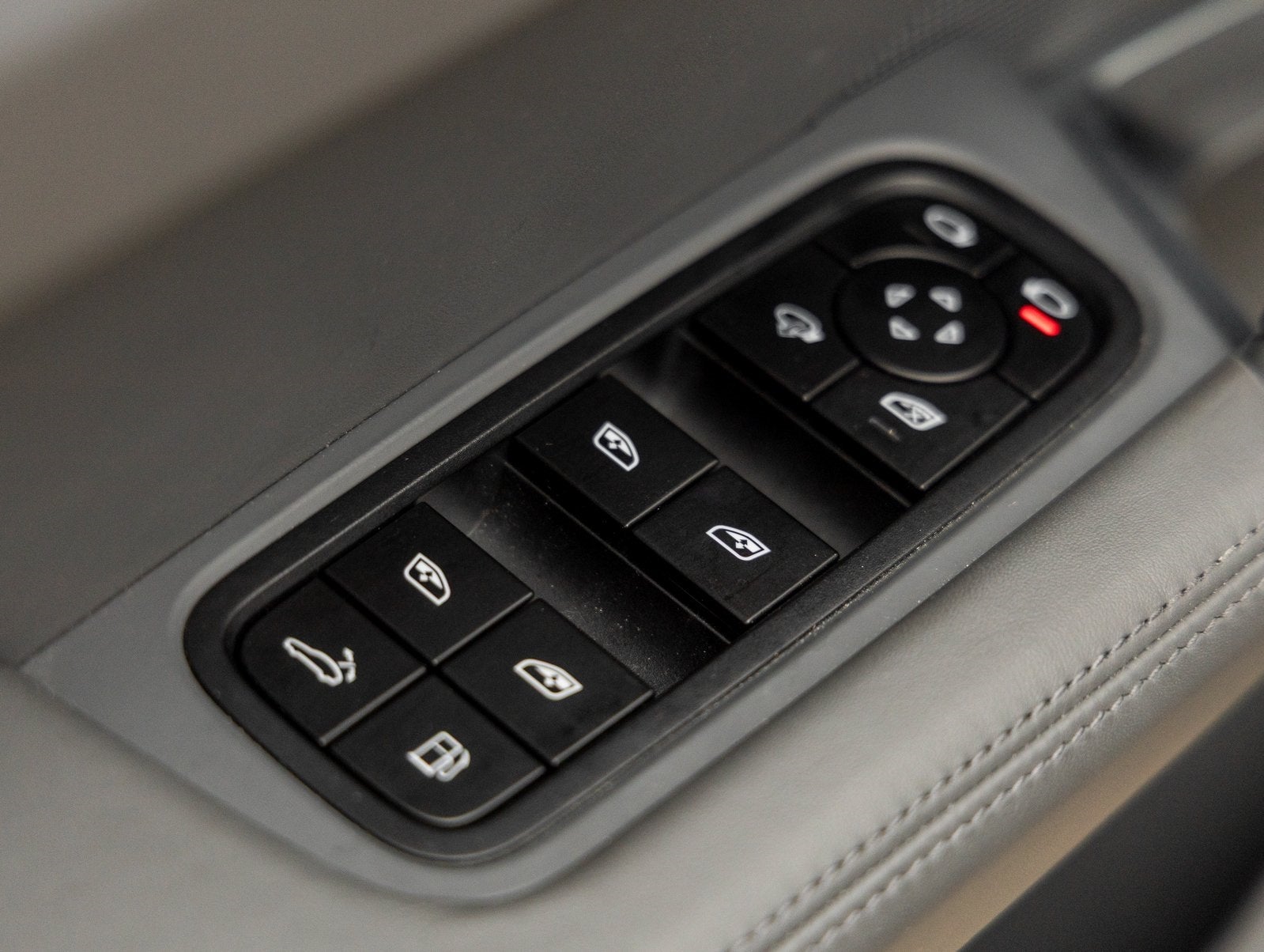 2022 Porsche Cayenne E-Hybrid Cayenne Turbo S E-Hybrid (MY22)