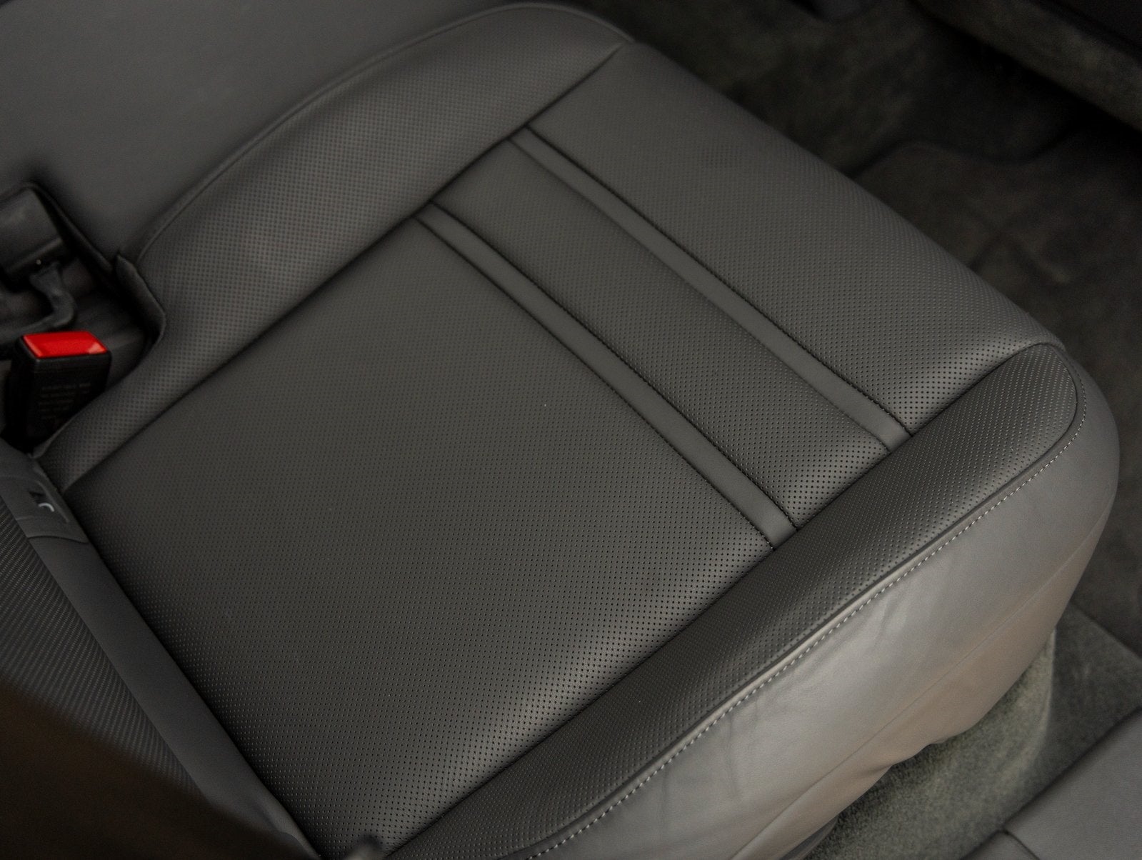 2022 Porsche Cayenne E-Hybrid Cayenne Turbo S E-Hybrid (MY22)