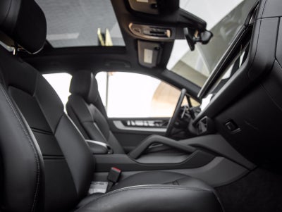 2026 Porsche Cayenne Cayenne S