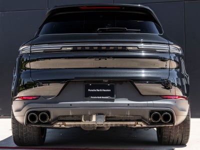 2024 Porsche Cayenne S