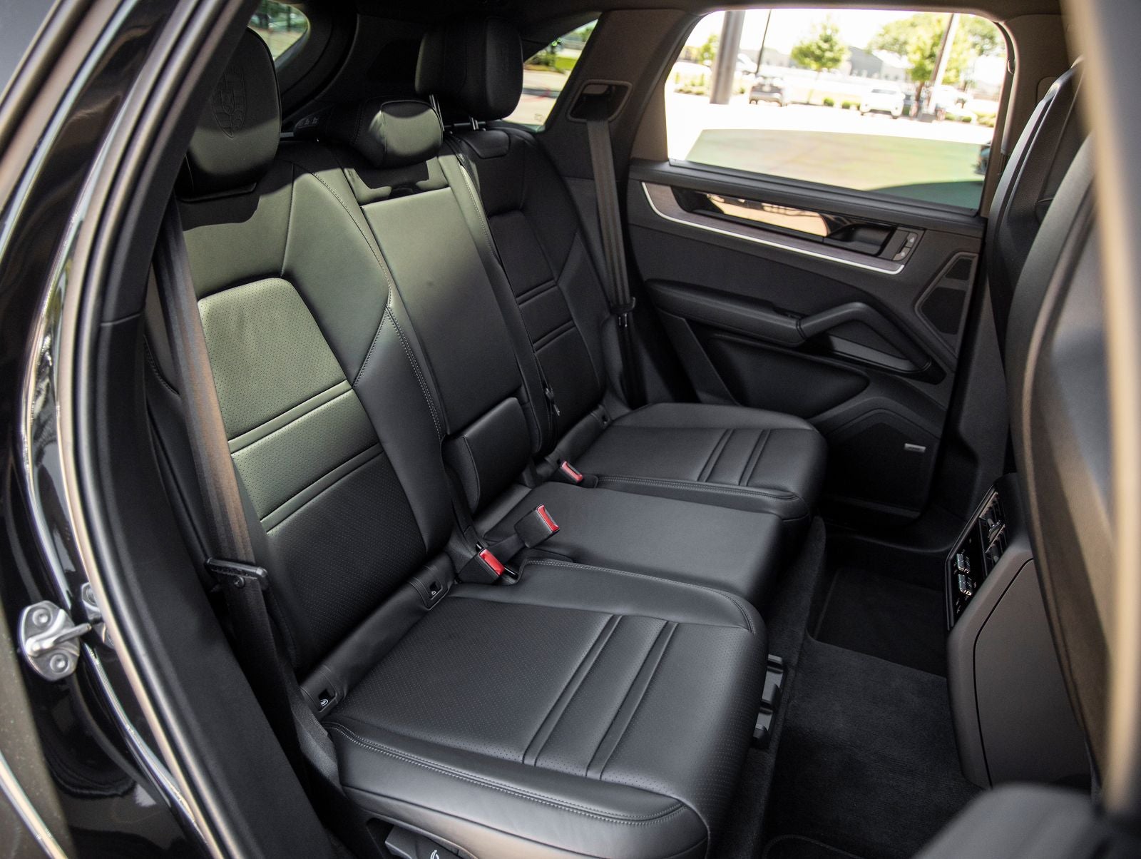2024 Porsche Cayenne S