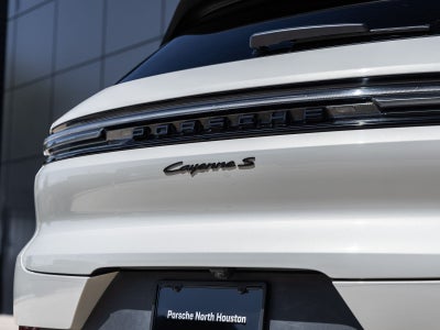 2024 Porsche Cayenne Cayenne S (MY24)