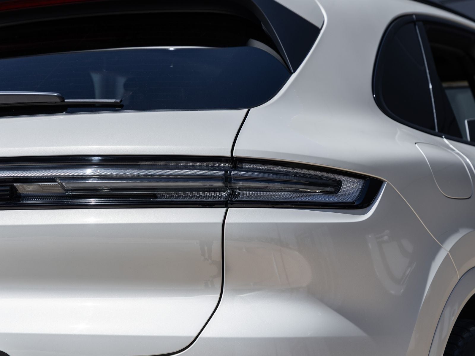 2024 Porsche Cayenne Cayenne S (MY24)