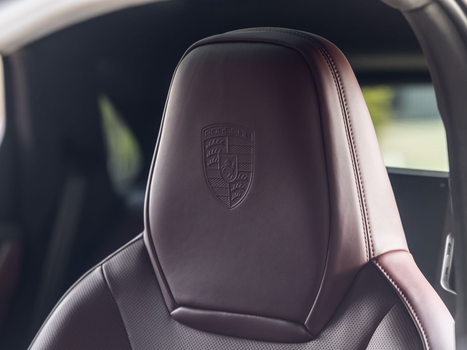 2025 Porsche Cayenne Turbo E-Hybrid