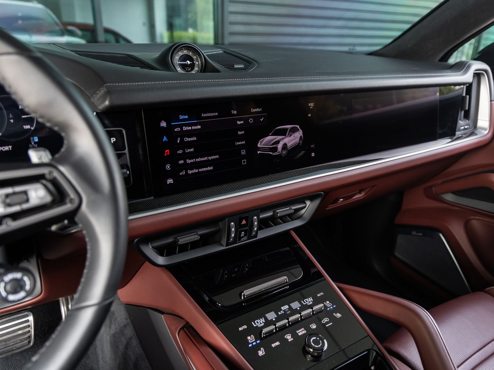 2025 Porsche Cayenne Turbo E-Hybrid