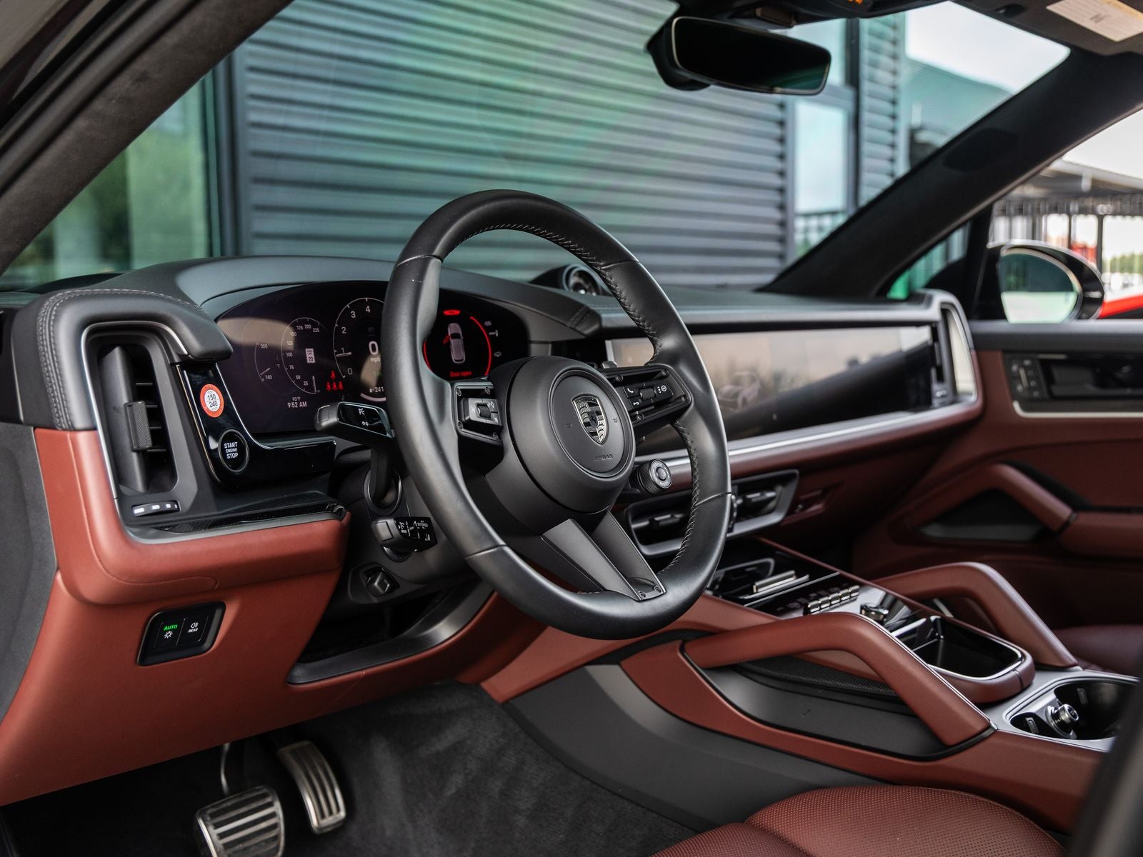 2025 Porsche Cayenne Turbo E-Hybrid