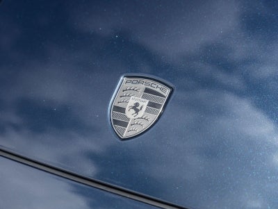 2025 Porsche Cayenne E-Hybrid Turbo