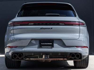 2024 Porsche Cayenne Cayenne S E-Hybrid