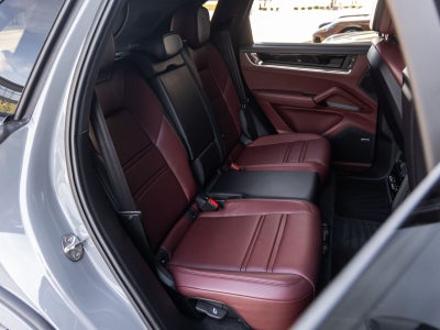 2024 Porsche Cayenne Cayenne S E-Hybrid