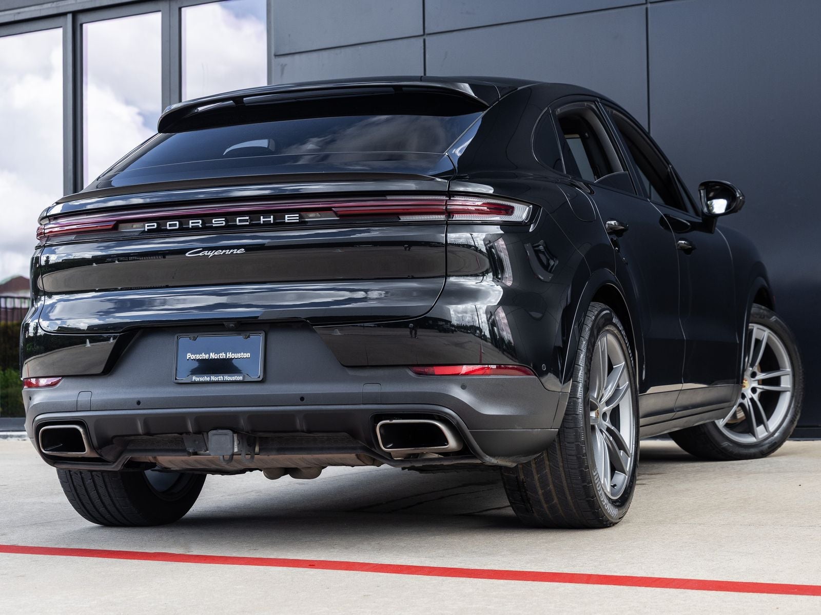 2024 Porsche Cayenne Coupe