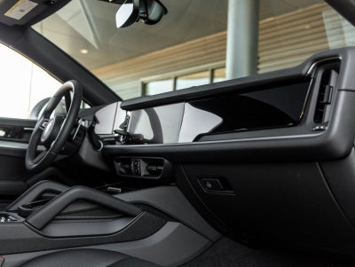 2026 Porsche Cayenne Coupe