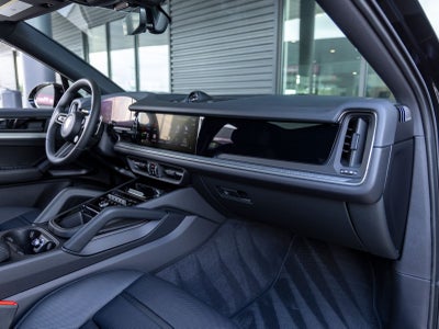 2026 Porsche Cayenne Coupe