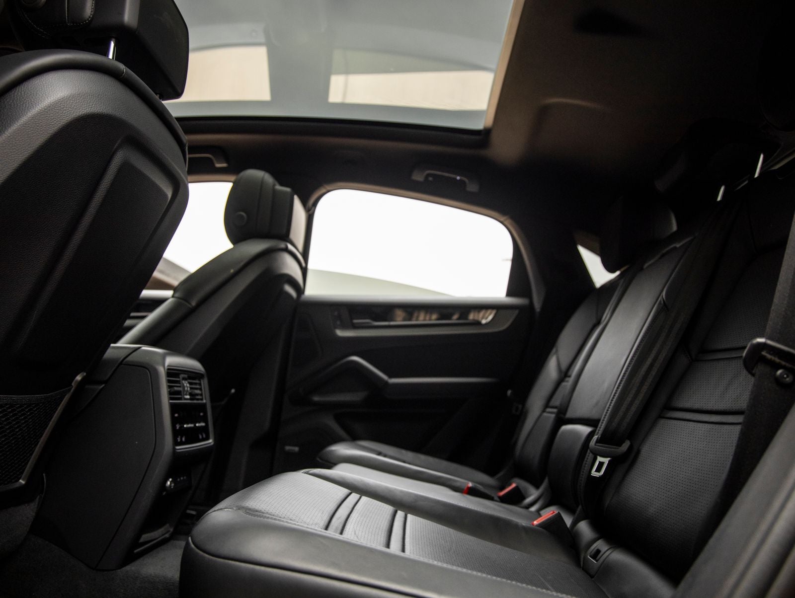 2024 Porsche Cayenne Coupe