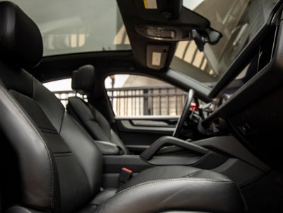 2024 Porsche Cayenne Coupe