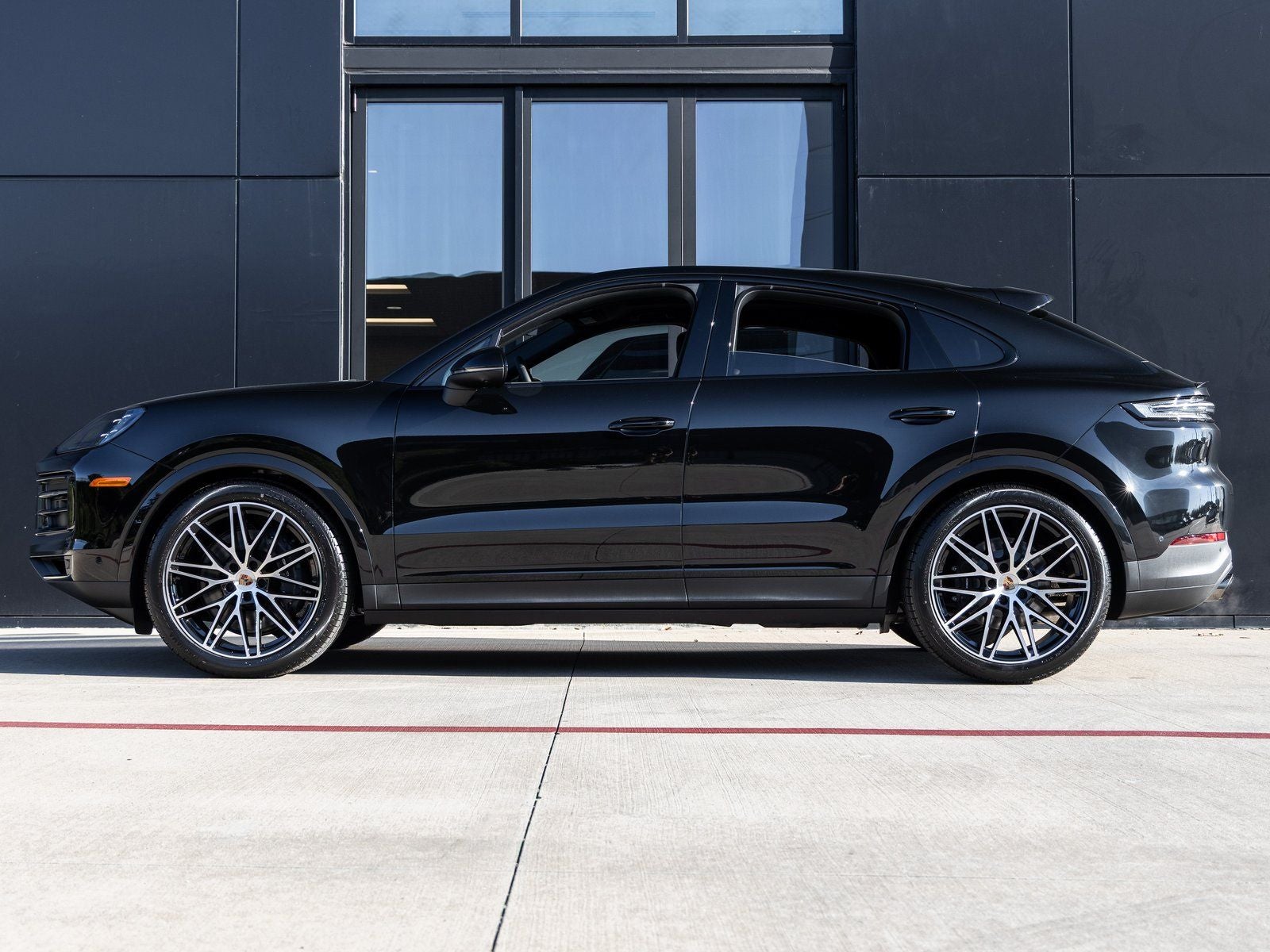2026 Porsche Cayenne Coupe Base